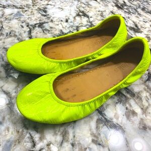 Unmellow Yellow Tieks VGUC Size 8
